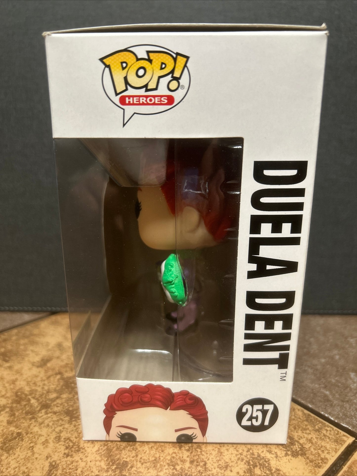 Funko Pop DC Comics Bombshells: Duela Dent #257 Hot Topic Exclusive