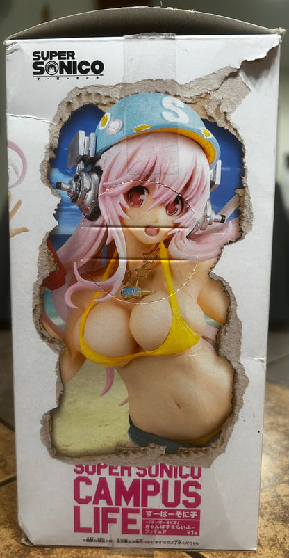 Super Sonico Campus Life Figure Banpresto SQ Series