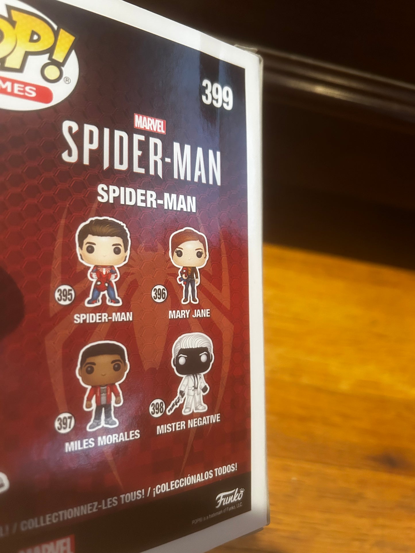Funko Pop Marvel Games Spider-Man #399 GameStop Glow in the Dark Exclusive