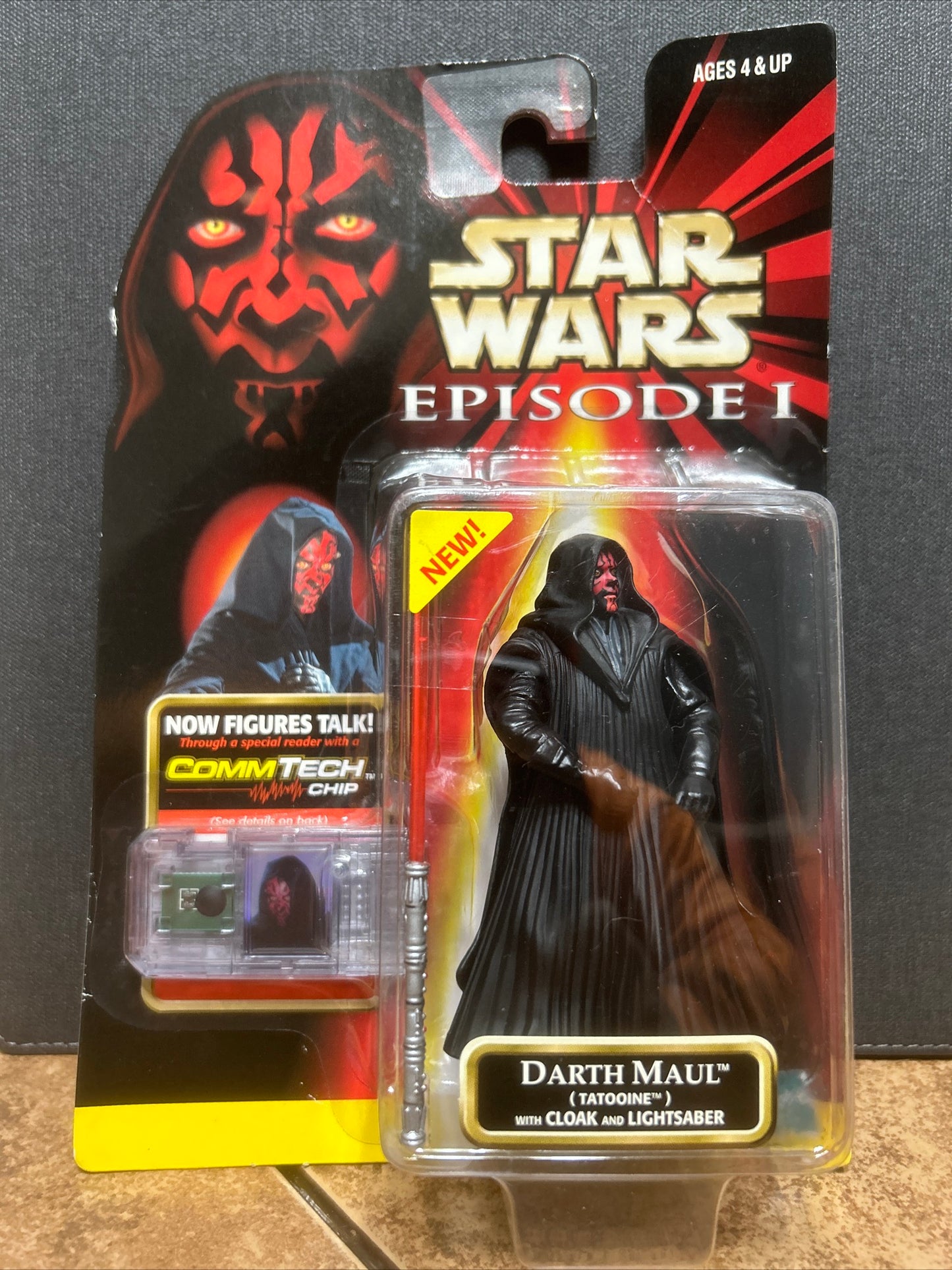 Star Wars Episode 1 Tatooine Collection Darth Maul w/ Cloak and Lightsaber CommTech